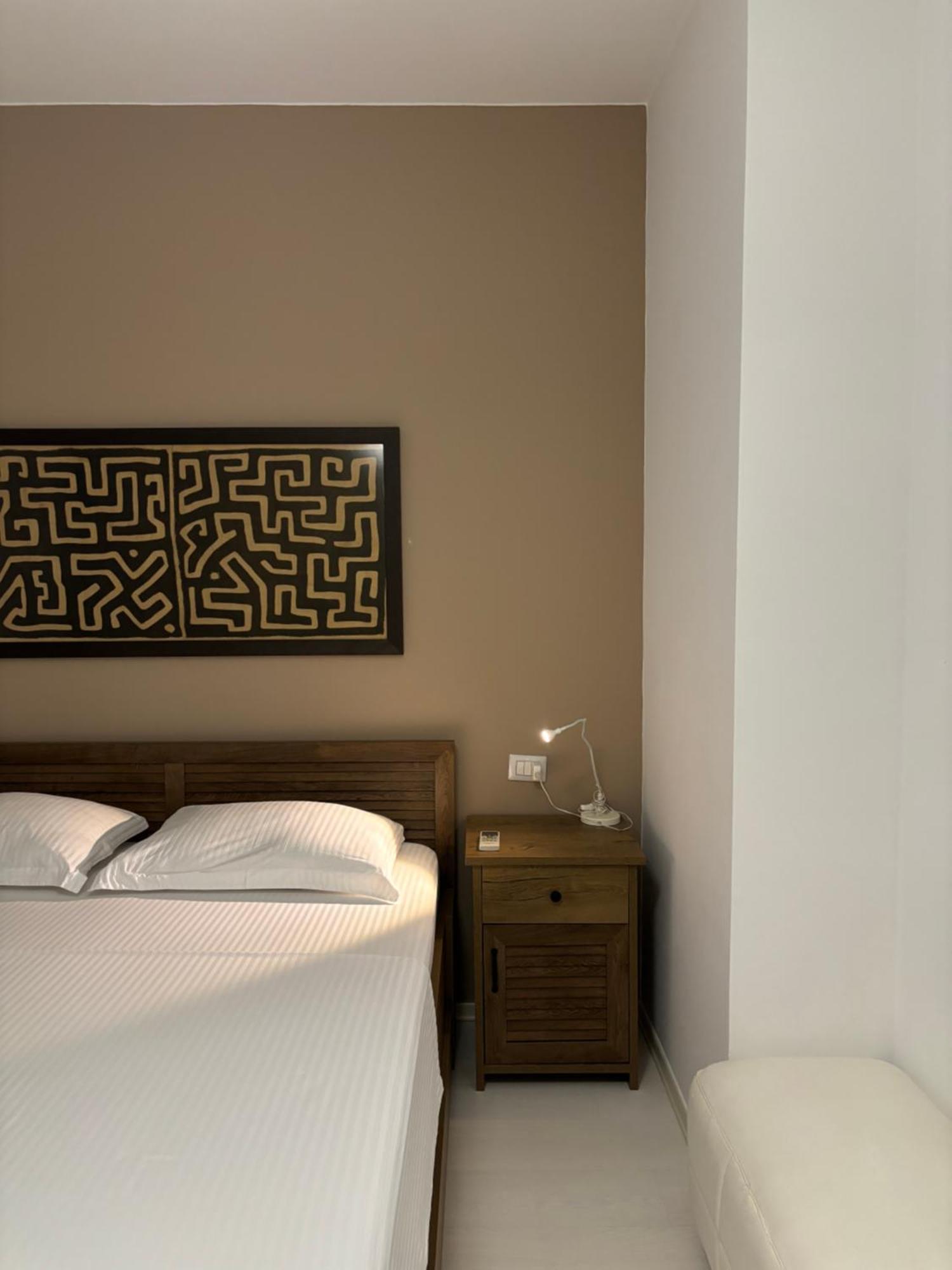Tam Serviced 2Bdr Apartment City Center No6 Тирана Экстерьер фото